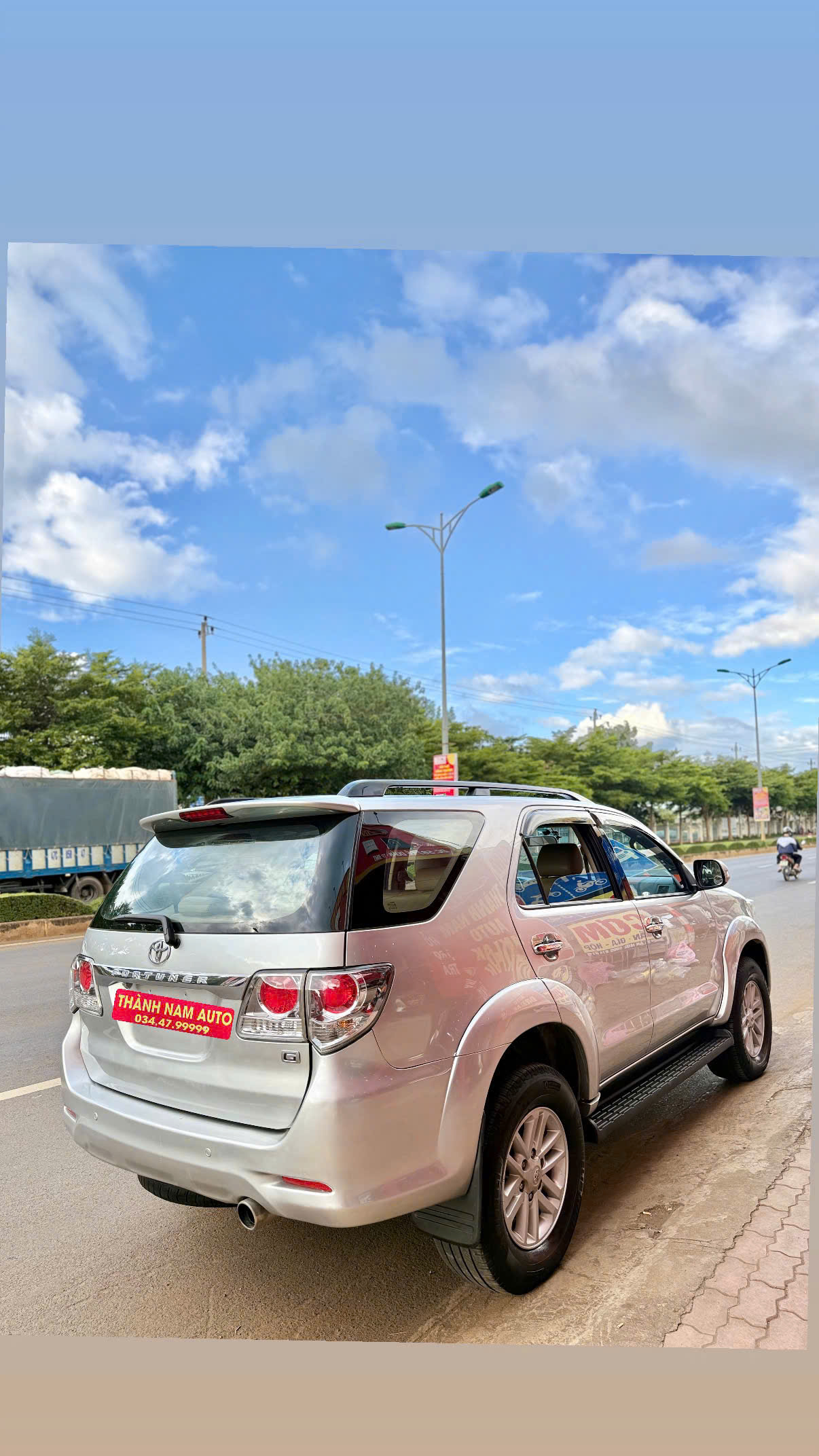TOYOTA FORTUNER 2.5G 2014 (4)