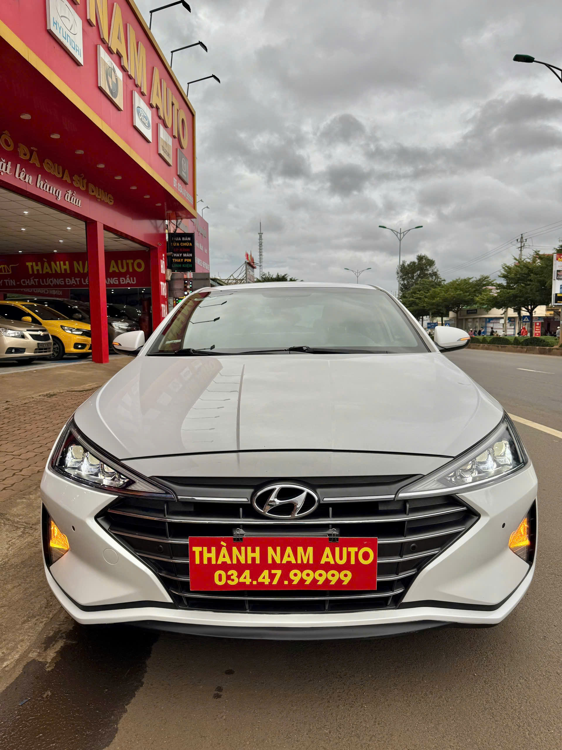 ELANTRA 2019 2.0 (2)