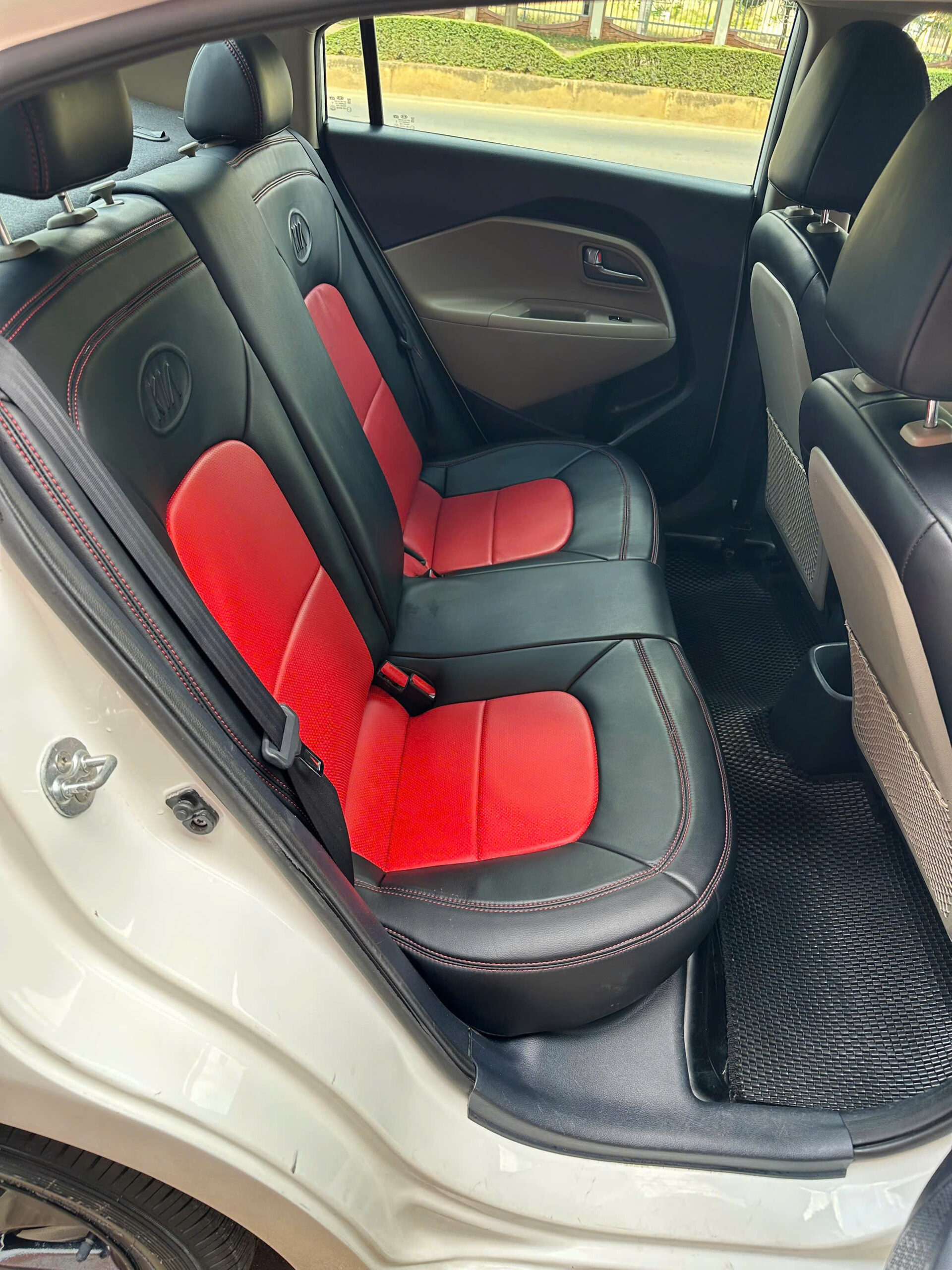 KIA RIO 2016 (2)
