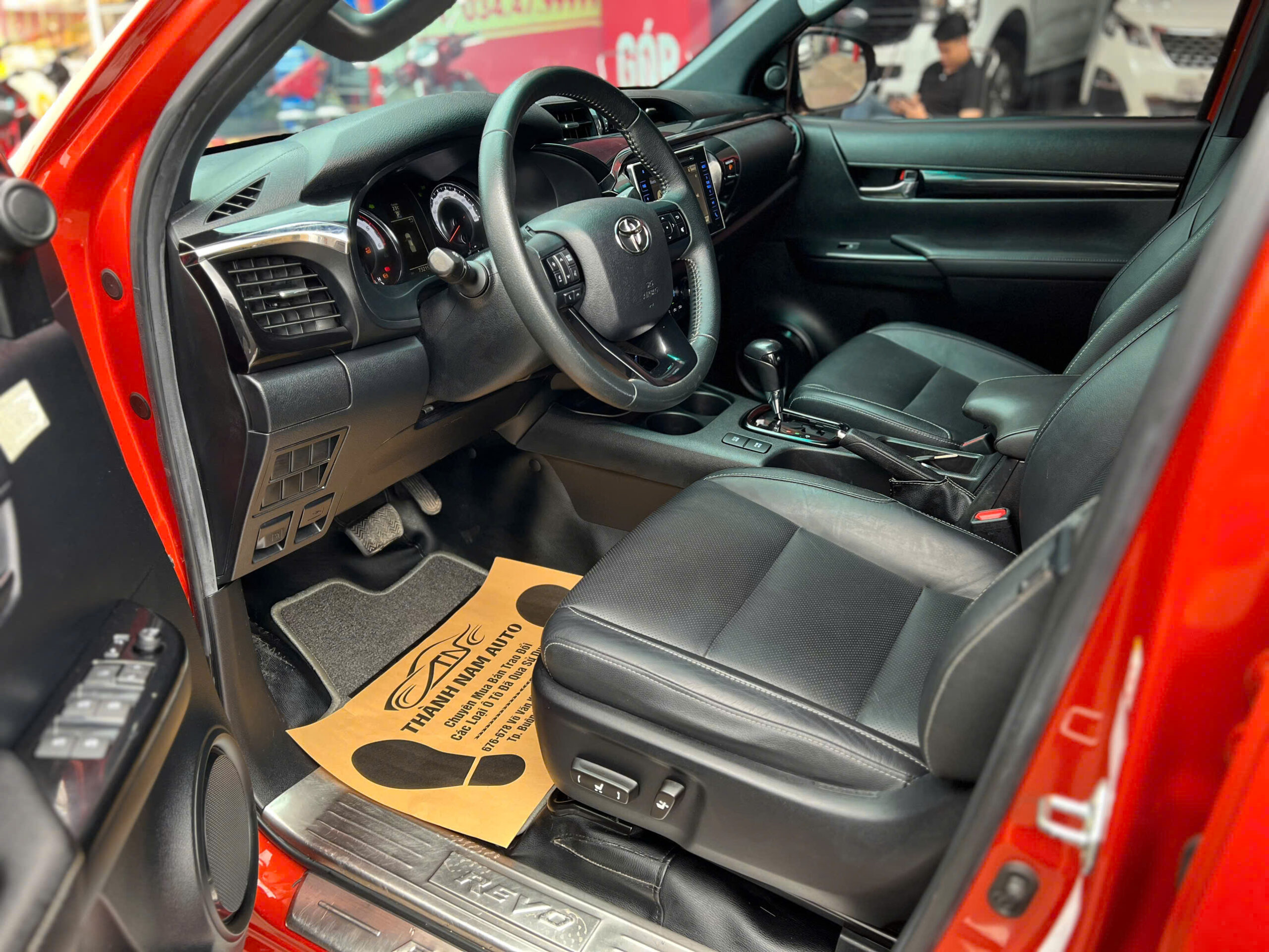 TOYOTA HILUX 2019 (13)