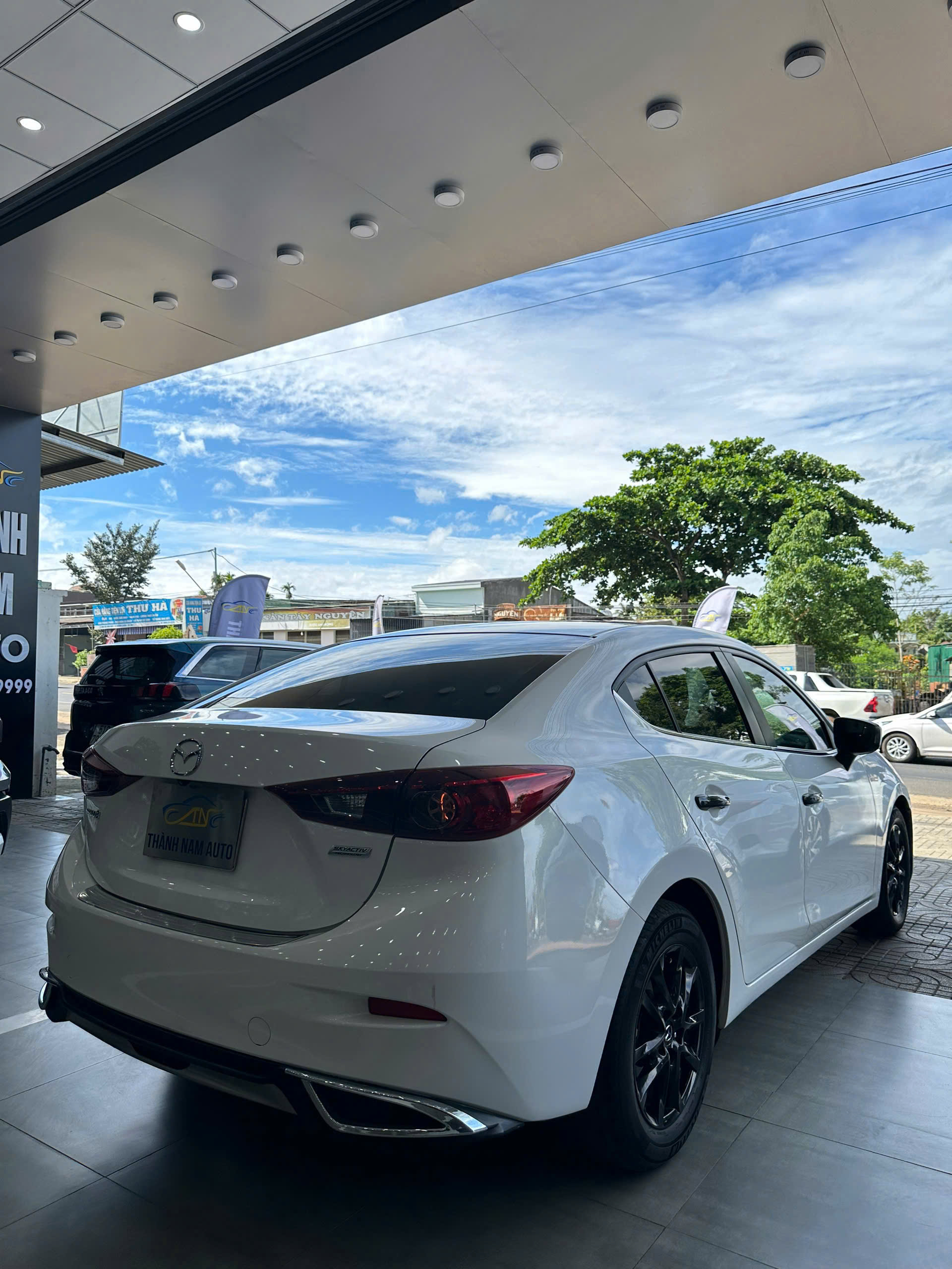 MAZDA 3 2016 (4)