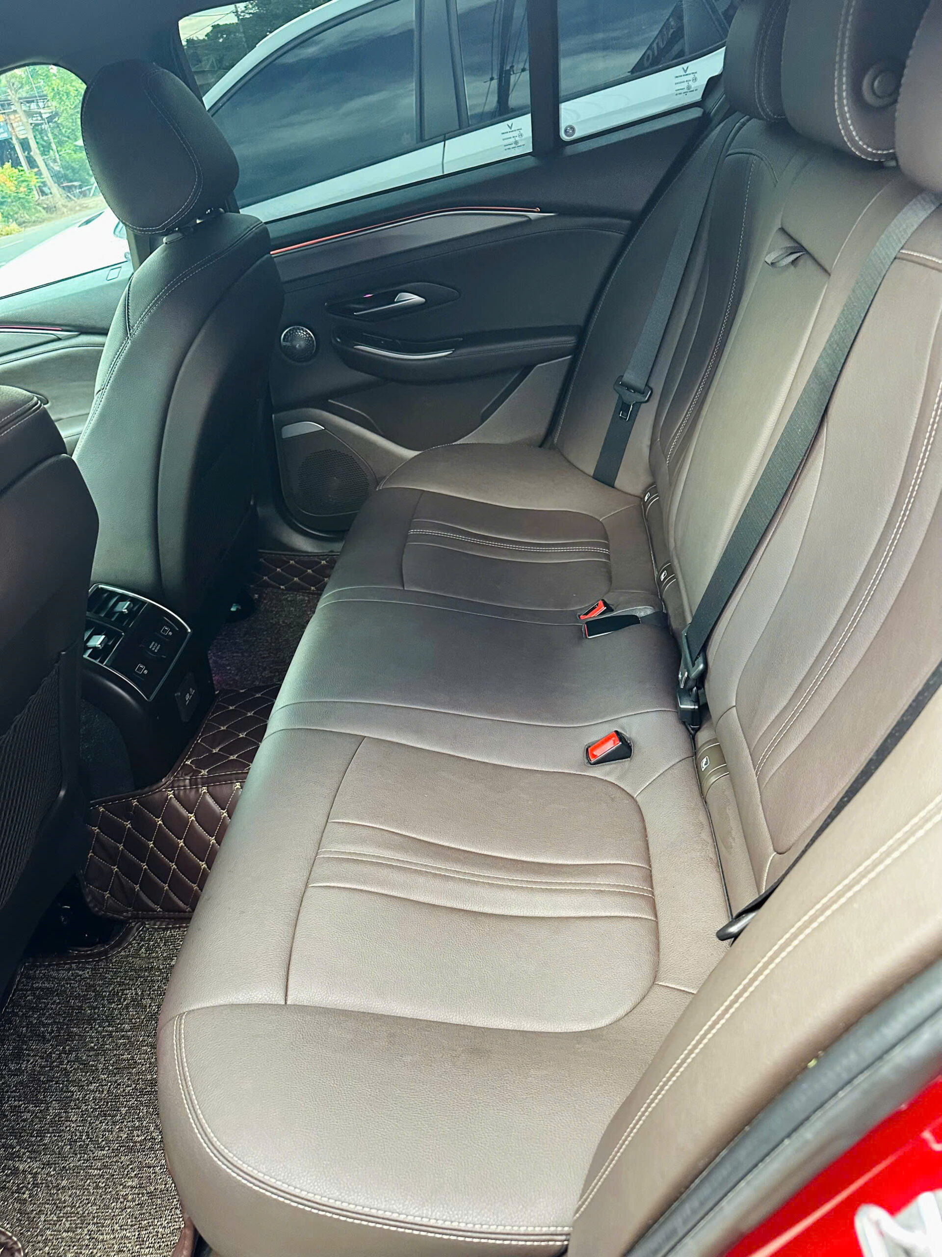 VINFAST LUXA 2021 (2)