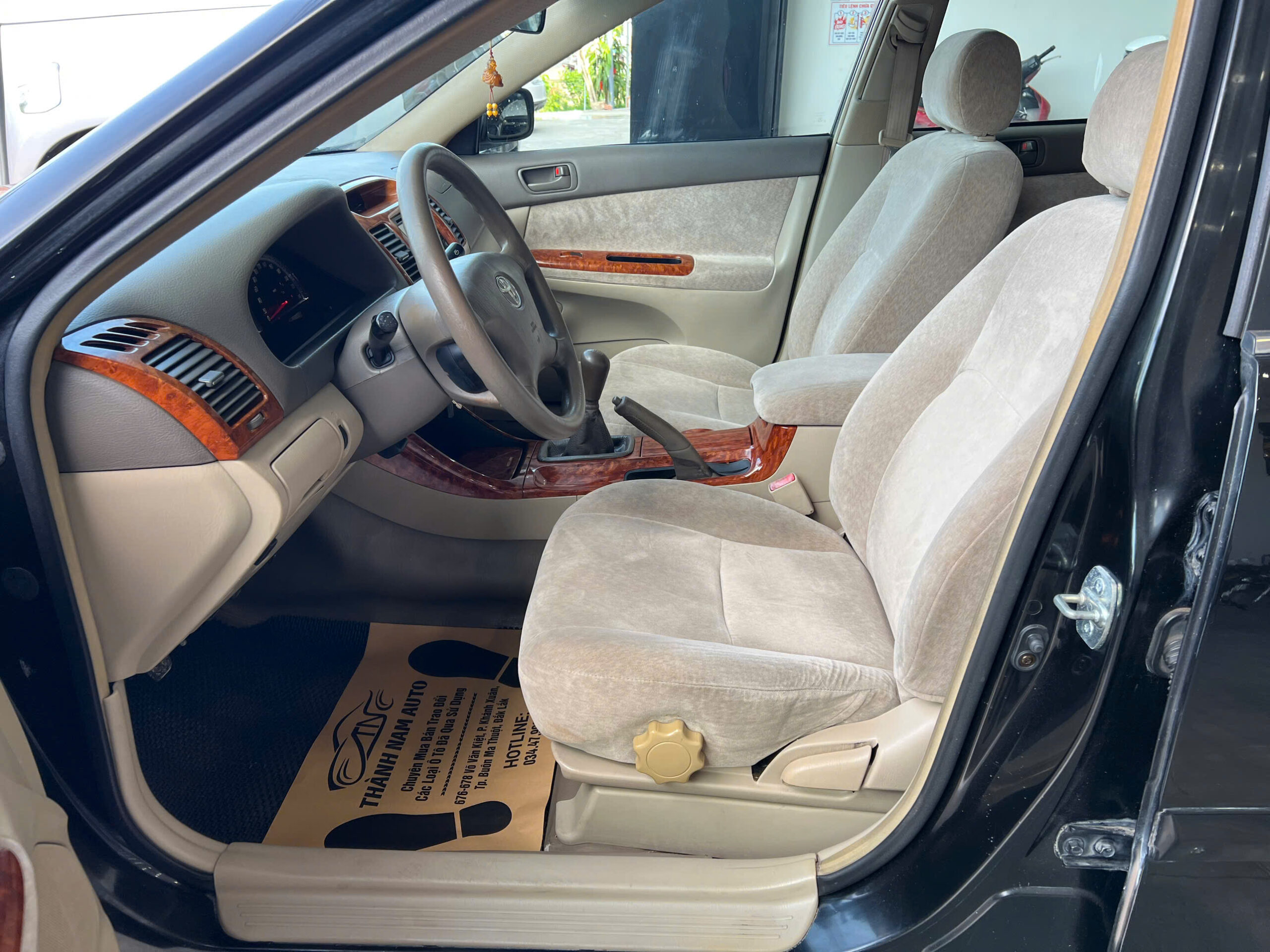 CAMRY 2003 (7)