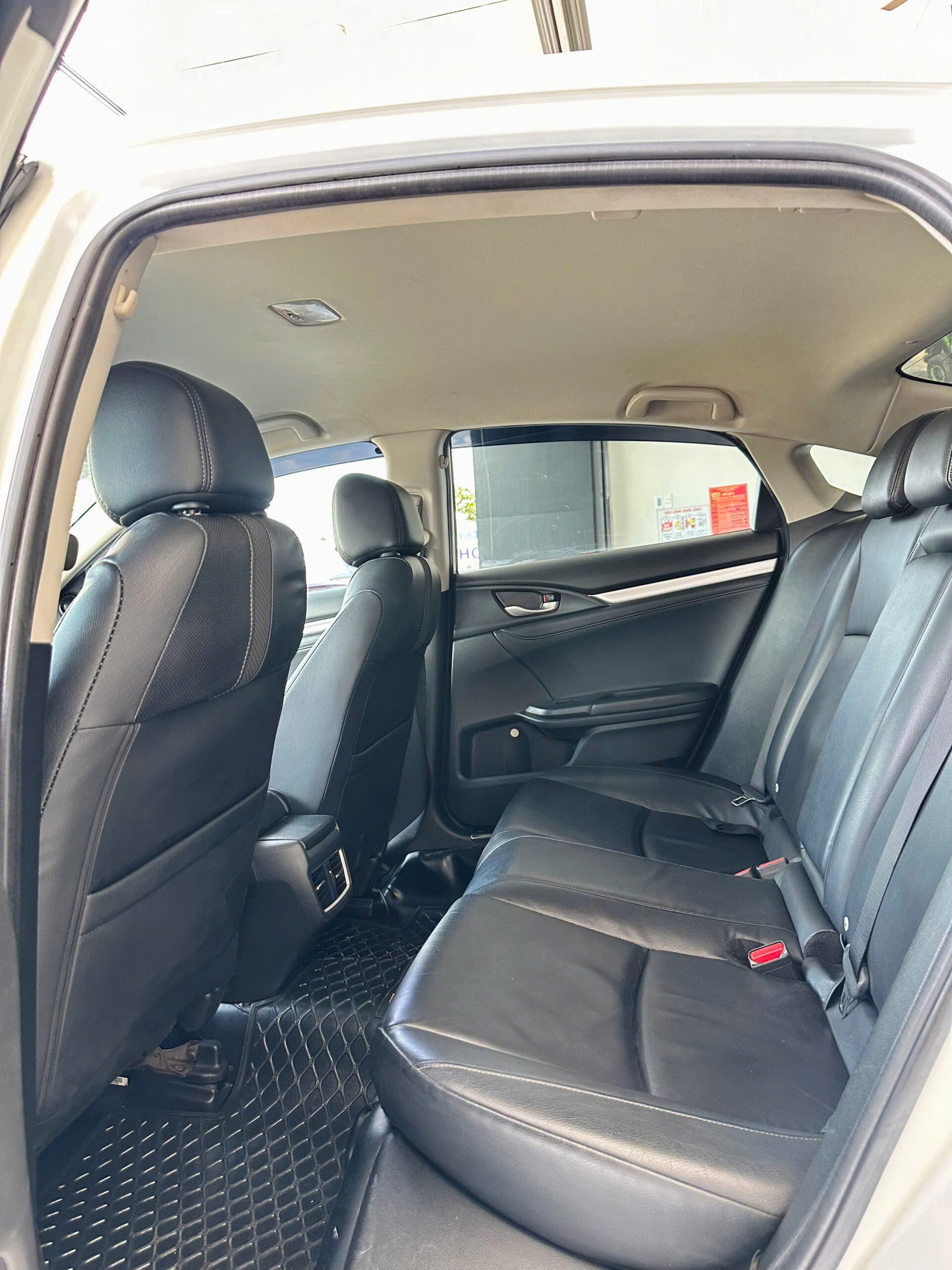 HONDA CIVIC 1.8G 2019 (12)