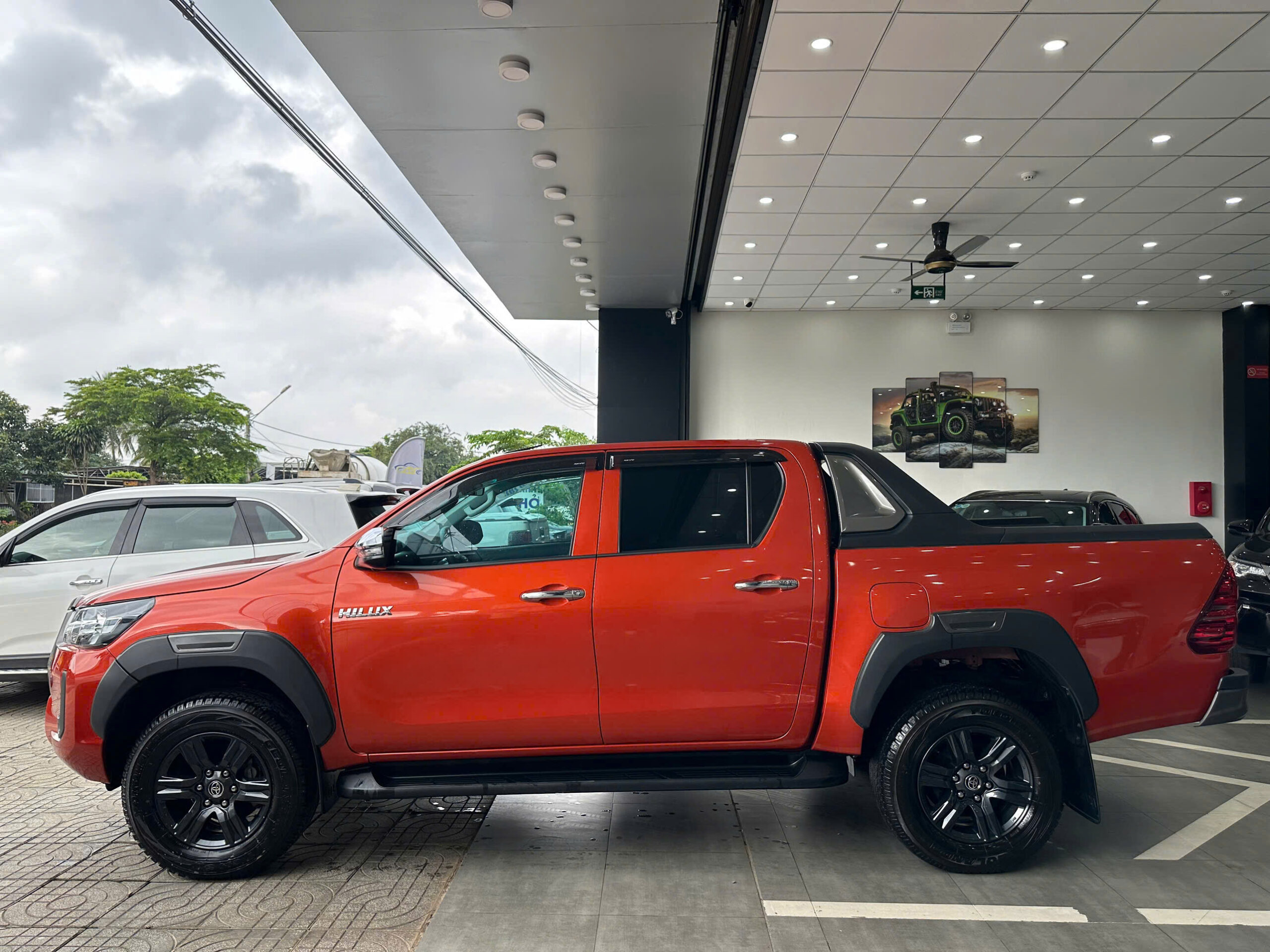 TOYOTA HILUX 2021 4X2 (2)
