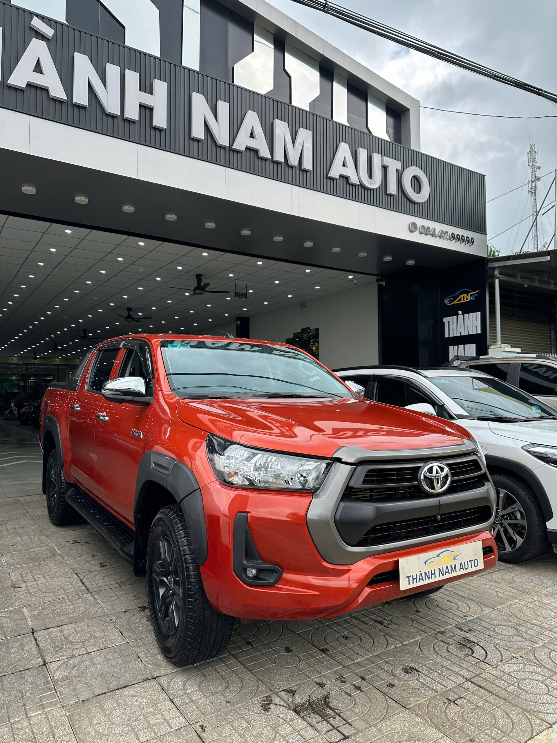 TOYOTA HILUX 2021 4X2 (3)