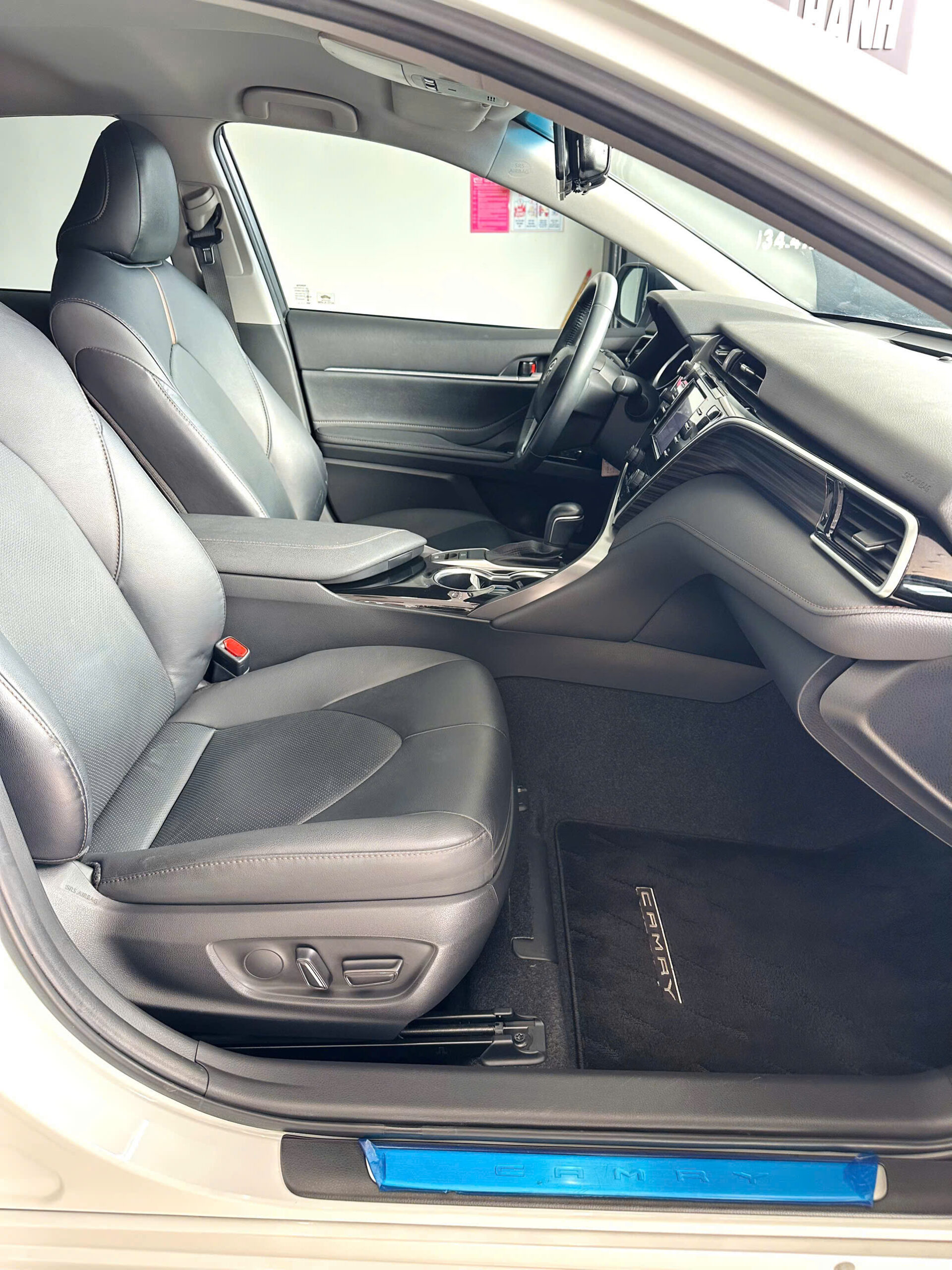 CAMRY 2.0G 2021 (11)