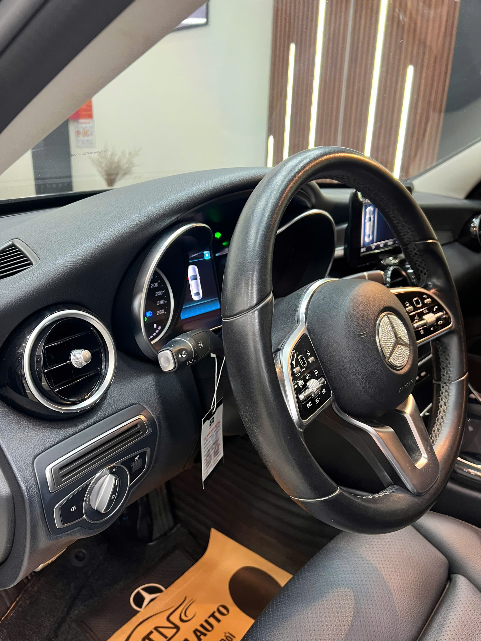 MERCEDES C180 AMG 2021 (6)