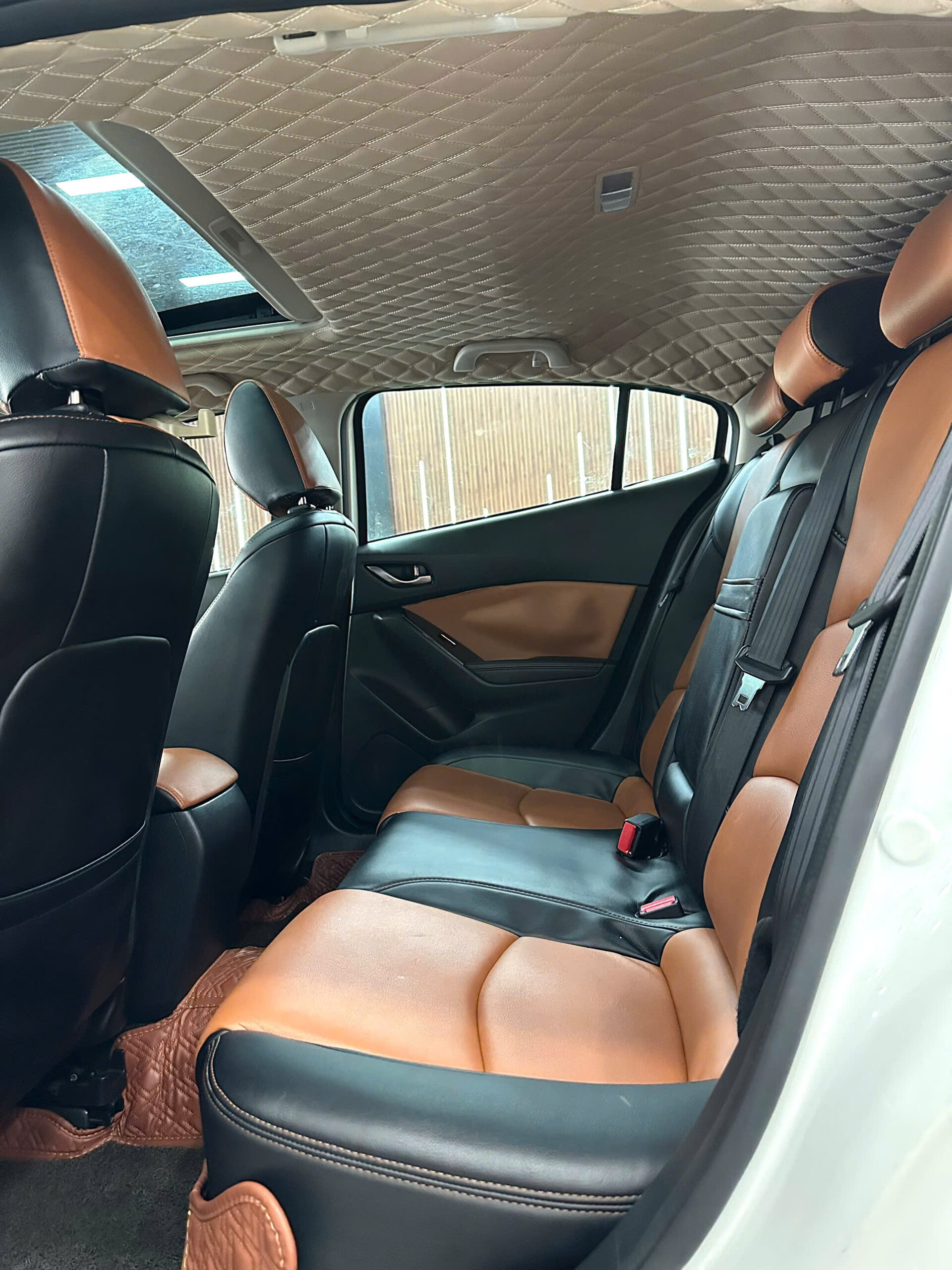 MAZDA 3 2018 FL (4)