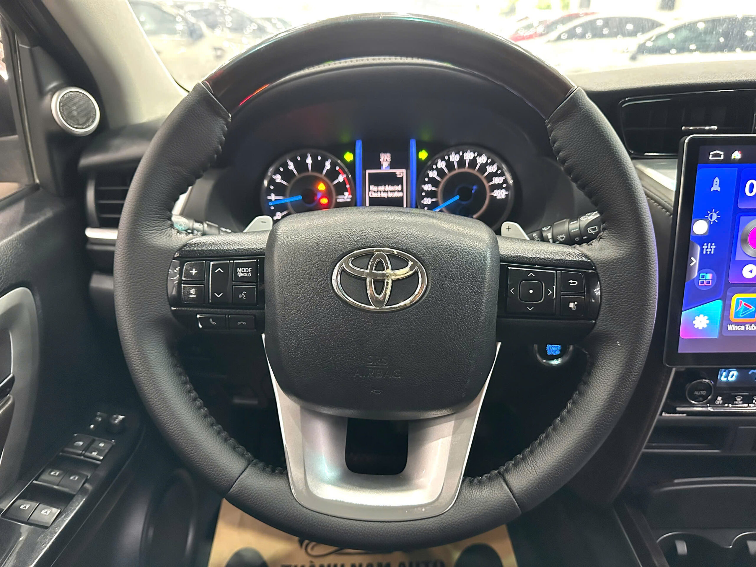 FORTUNER MÁY XĂNG 2017 (10)
