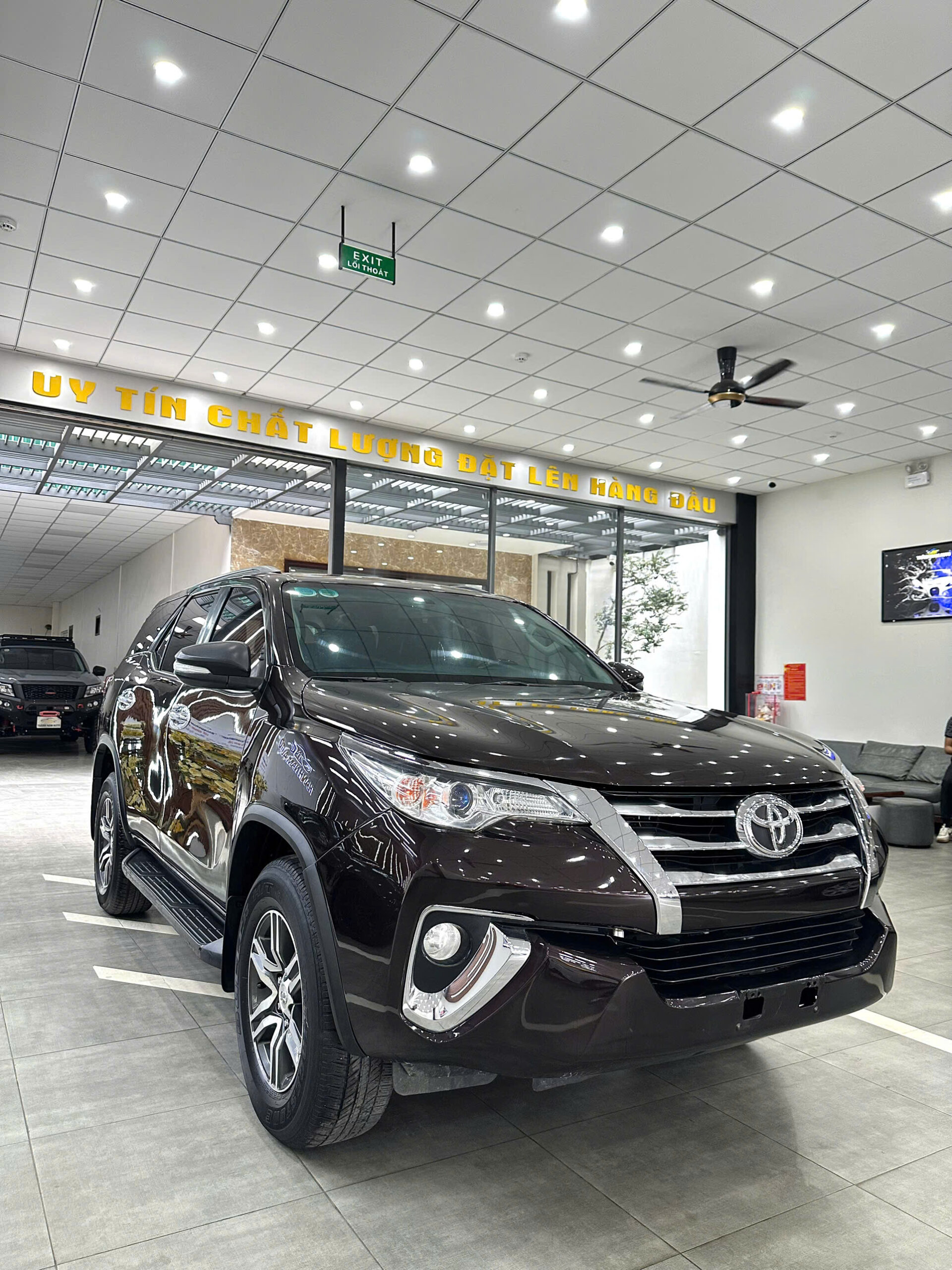 FORTUNER MÁY XĂNG 2017 (3)