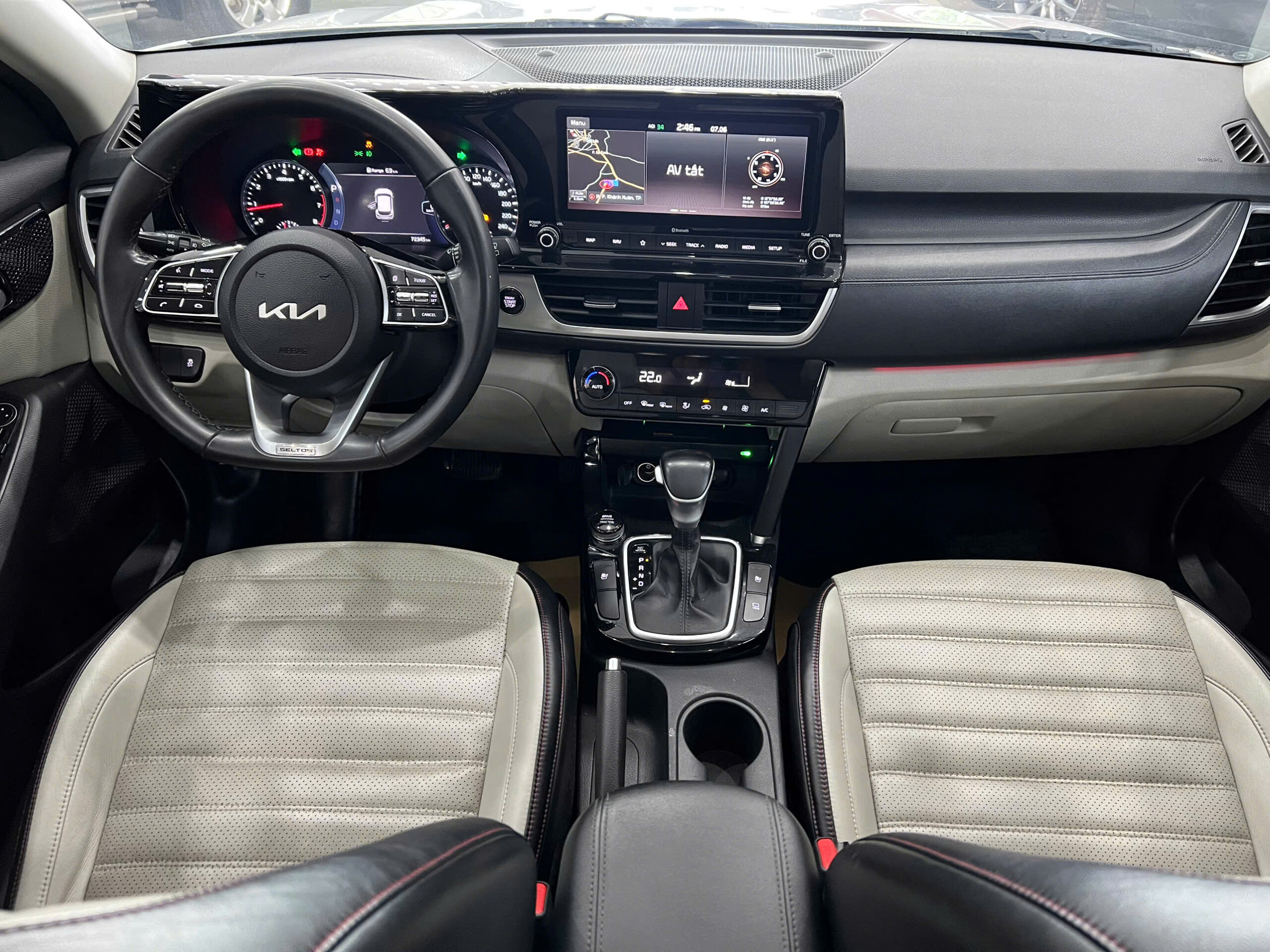 KIA SELTOS PREMIUM 2022 (11)