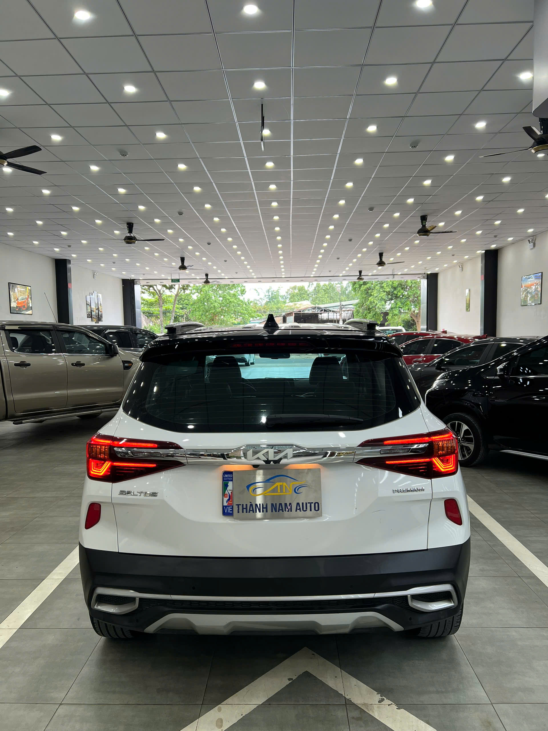 KIA SELTOS PREMIUM 2022 (3)