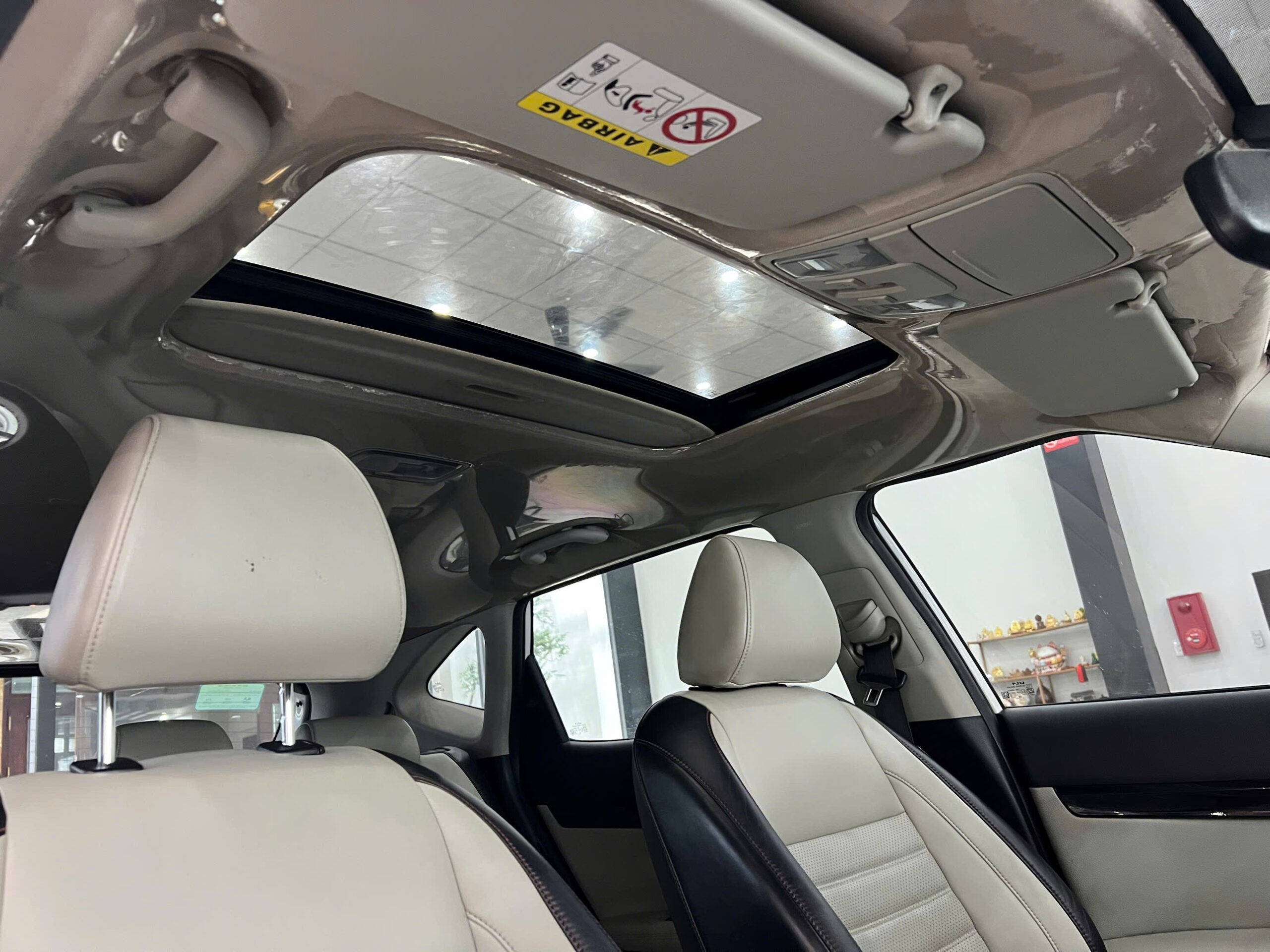 KIA SELTOS PREMIUM 2022 (8)
