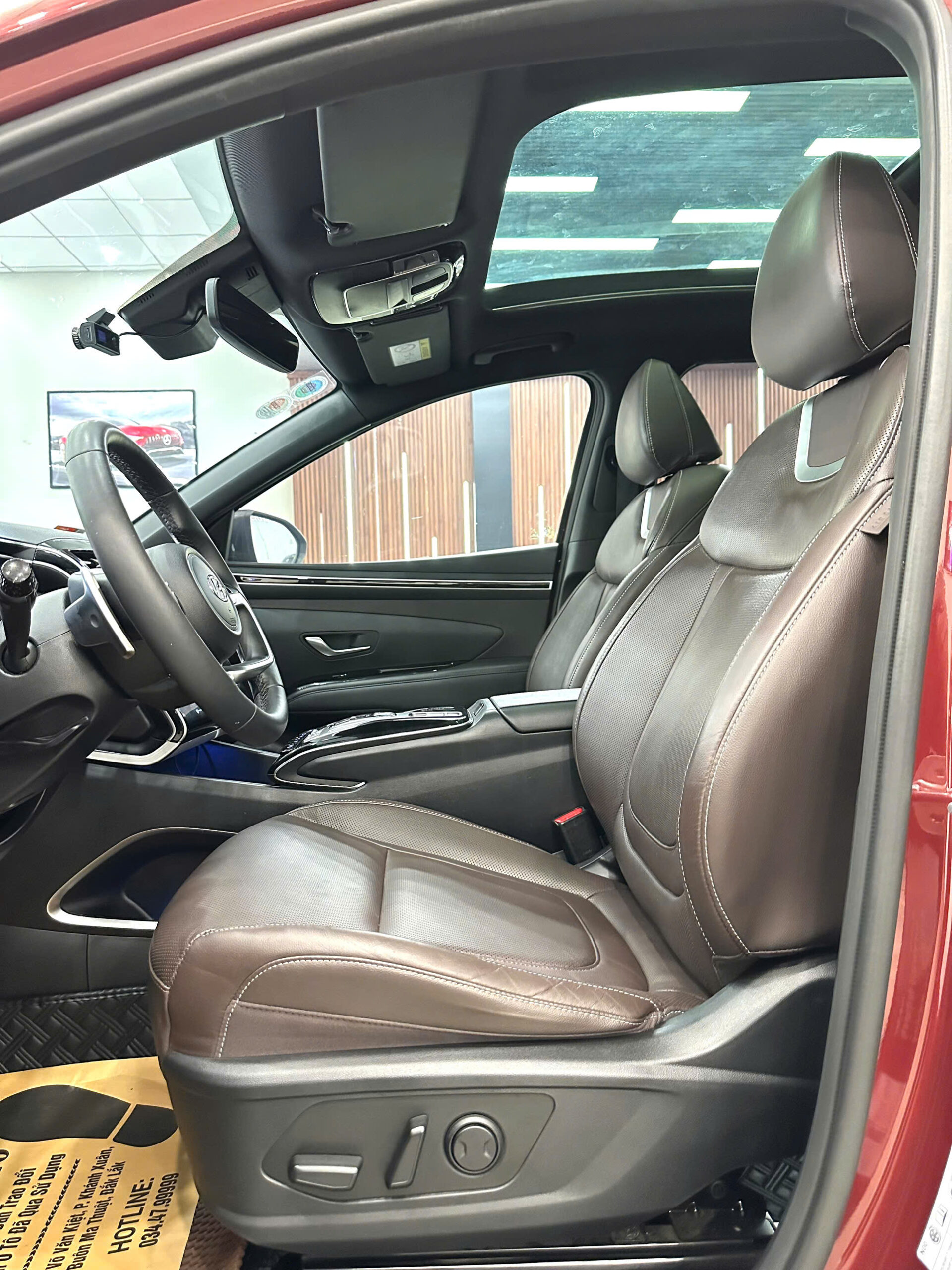 HYUNDAI TUCSON 1.6TURBO 2023 ĐỎ NÂU (4)